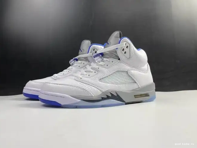 DD0587-140 White Retro (2021) Jordan Stealth 5 Air 0518